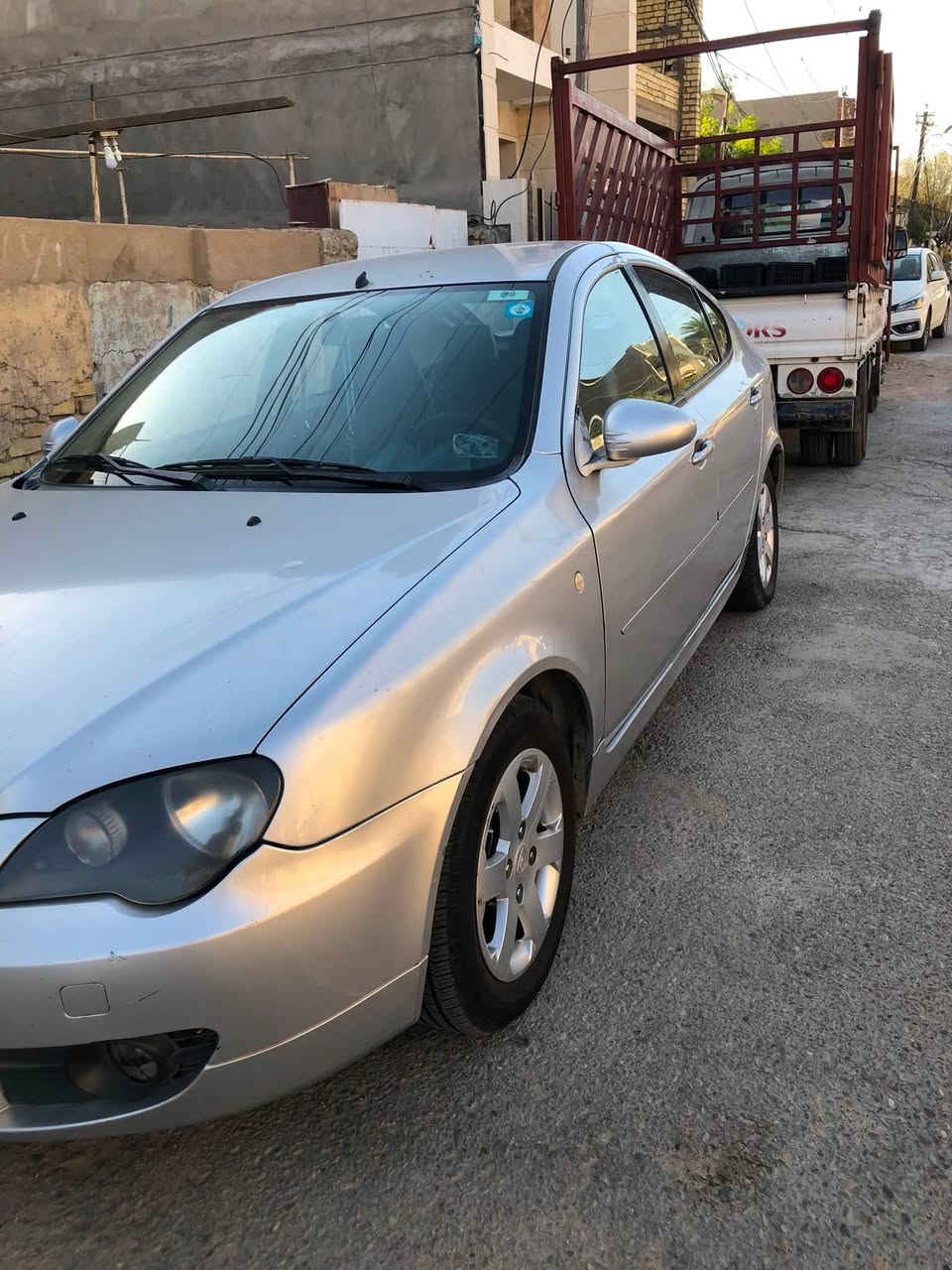 الرقم: بغداد (رقم إنكليزي جديد) وباسمي،
: مكفولة من الصبغ والتبديل وحتة البارد نهائياً (بدون قطرة صبغ)، 
​: ماشية 113 ألف كم فقط (استخدام منزلي نظيف جداً سيارة مال بيت).
​❄️ التبريد: ثلج ما شاء الله، وجاهزة من كل شي
​🛠️ الصدر: نضيف نضافته 70 بالمية السيارة ما تحتاج أي مصاريف.عليهة ادامه كاملة
​🛞 تخم تاير جديد.:لسونار مرفق مع الصور
​💰 السعر:70 ورقة وبيهة مجال للشراي الطيب بعد المعاينة.
​📍 المكان: بغداد
هاتف
***********
