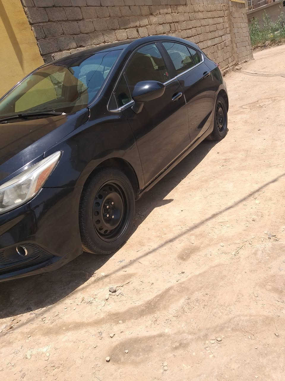 السلام عليكم 
شوفرليت كروز 2019 امريكي فول عدا الفتحه   رقم كربلاء بأسمي .. السعر 85 وبيها مجال العنوان كربلاء وهذا رقمي ***********
