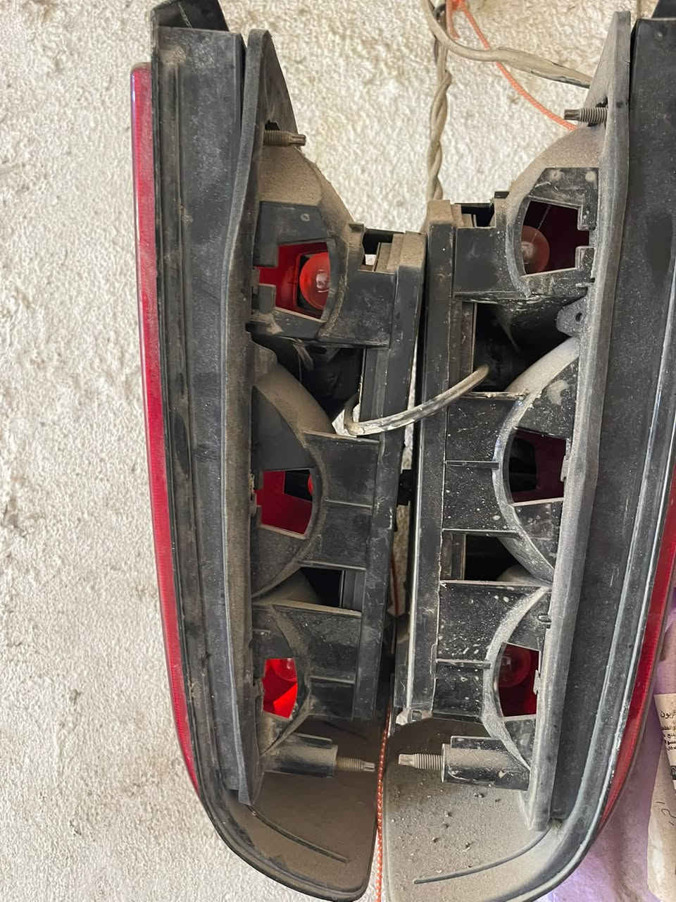 بك لايت بيجو • نضيفات • قيم وأخذ
