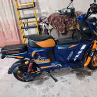 دراجه شحن x900 لبيع السعر 550 وبيهه مجال العطل بس الشاشه دراجه نضيفه ك...