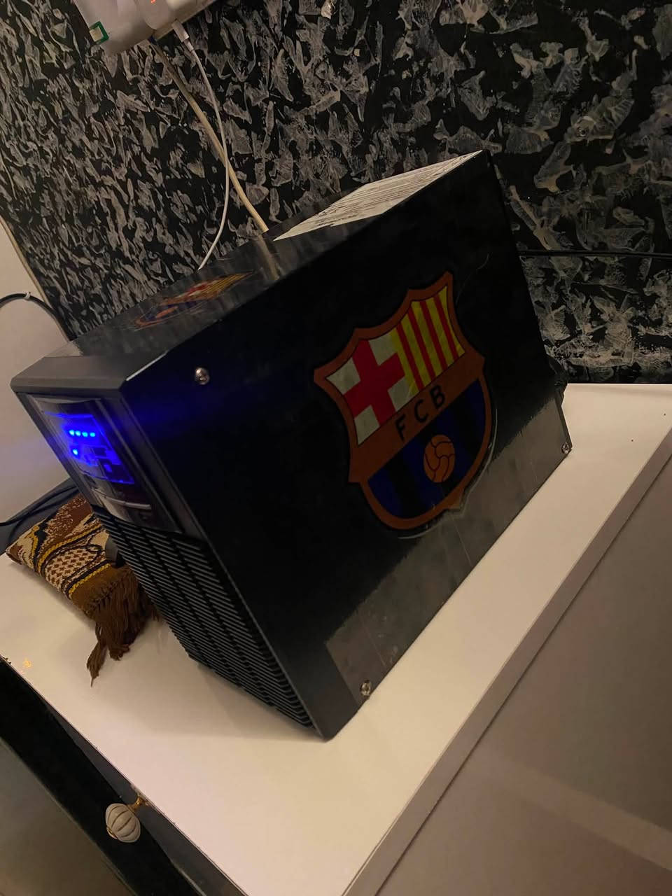 عندي يوبي اس Tecnoware EVO DSP PLUS MM 1.5
1500VA / 1050W

وفئته Online

سعره 160 الف اتصال ***********
