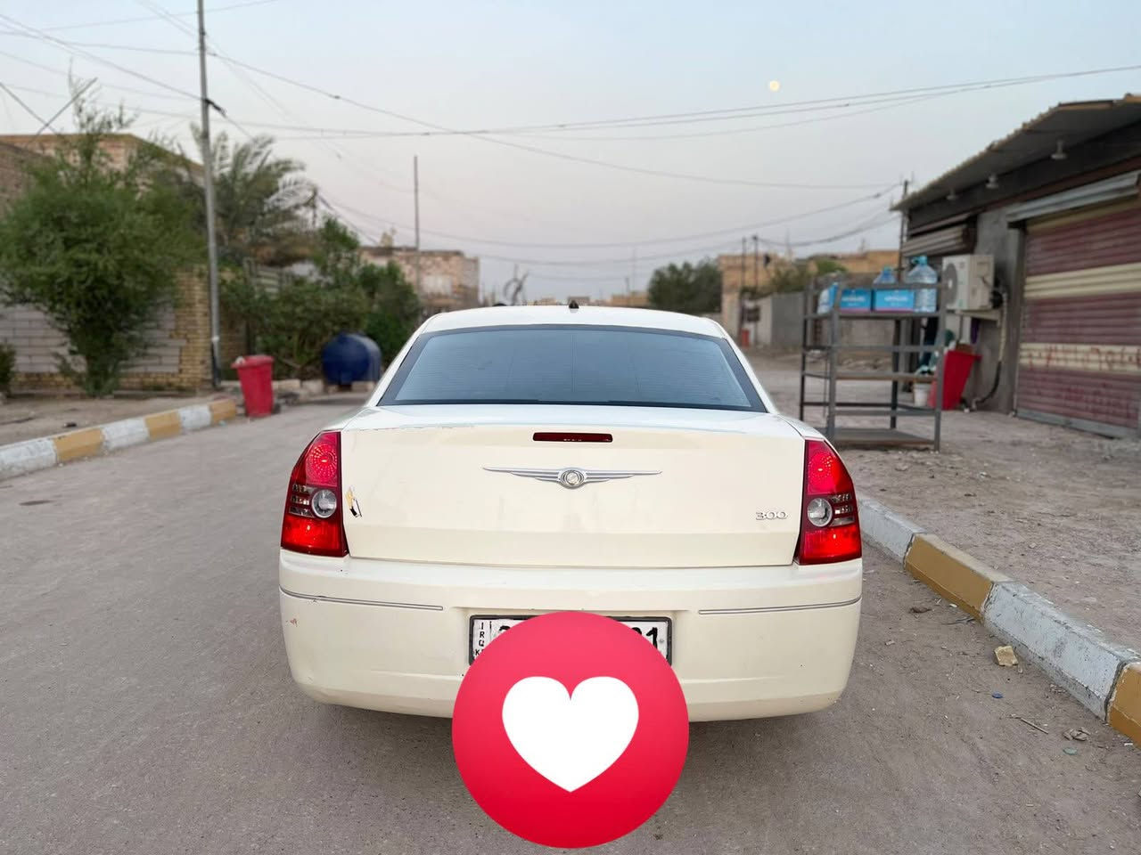 اوباما 10أصل سياره جديده حيل
لون حليبي مميز 
مكينه 3500شرط بل باكيت شلع تحفر الكاع
كير باكيت
تبريد ثلج 
حداديه ميه بل ميه 
تخم ويل او تاير او حساس توهن شادهن
كص جنط شغل درجه اوله ماتنعرف مكصوصه ابد 
متوام شمالي جديد شرط الحاسبه هزه جامه سنويه لل30 
بيع او مراوس السعر 40 او كلشي بل سوك بس مو بجدته او لونه 
رقمي***********
