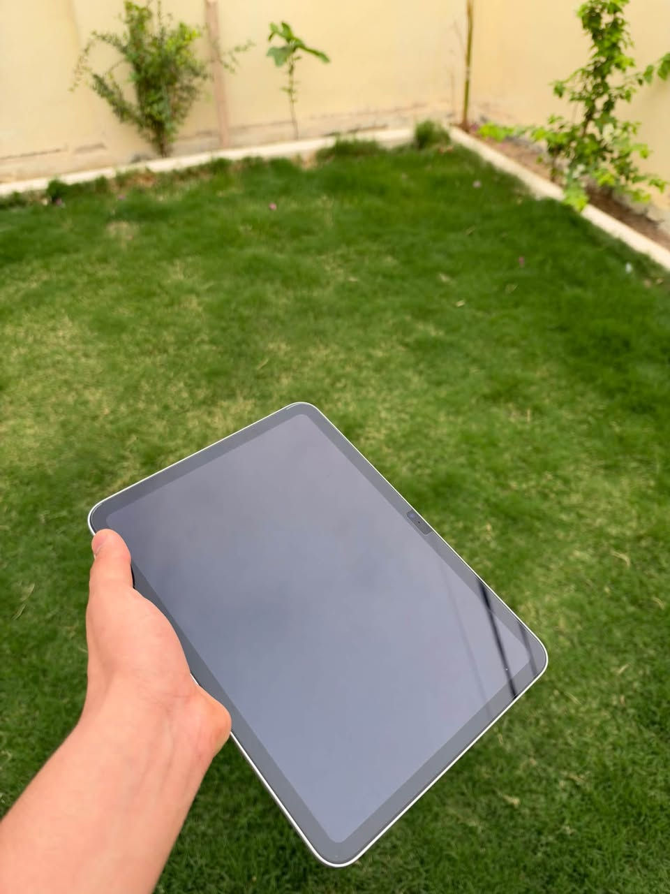 ايباد 11 • ١٢٨ • نضيف