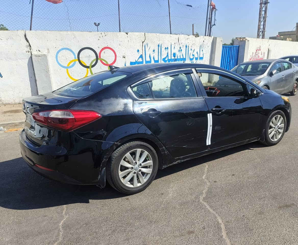 السلام عليكم سيارة فورتي 2016 مكينه 2000 دوش مكينه كير خير من الله باتري جديد تخم تاير  تبريد خير من الله السيارة بيه منضومة غاز  كارت اصفر والضربه موضحة بالسونار العنوان بغداد الشعله السعر 95 رقم الهاتف‏‪***********‬‏

