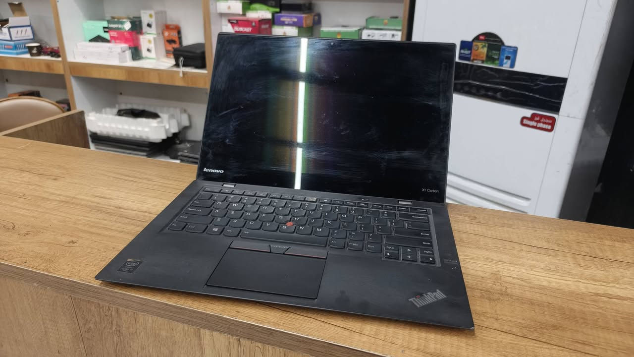 لينوفو X1 Carbon • i7 جيل خامس • SSD ٢٥٦GB