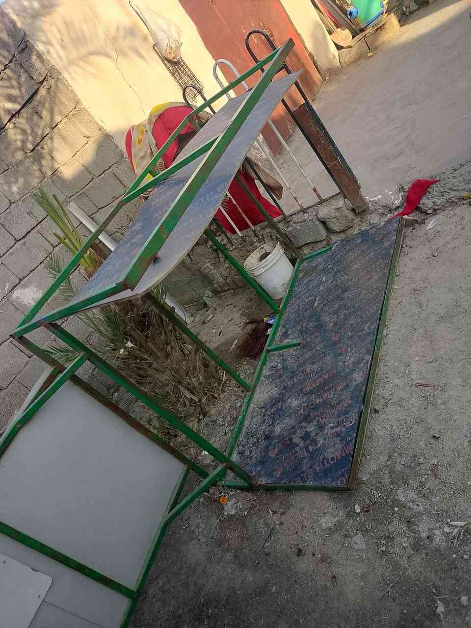 سقيفه ستوته للبيع مال كربلائيه سعرها 65 وبيها مجال مكاني بصره بالخصيب
