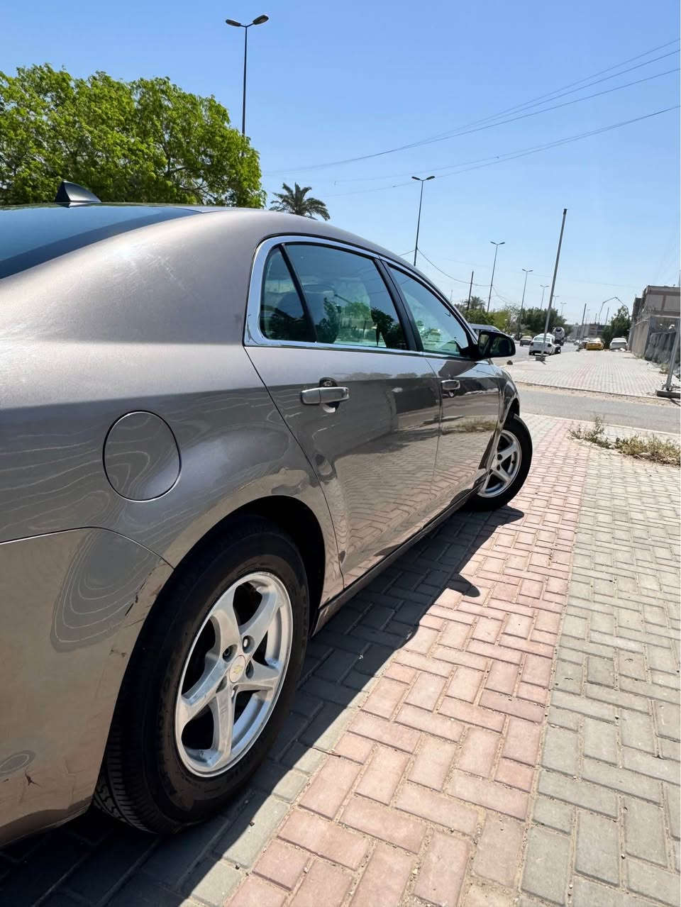 شيفرولية ماليبو  موديل 2012  
مكينه 2.4L رقم سليمانيه الجديد تحويل مباشر 

المواصفات 🔰

حساسات خلفيه + منظومة زينون
فول تحكم ستيرن + كشن السائق كهرباء
شاشة + كاميرا خلفية والمسجل القديم موجود

صدر امامي خلفي جديد + تايرات جديدة 
ادامة كلها جاهزة تدفئة تبريد كير مكينة كله مكفول 

بيها كلير جاملغ امامي فقط كلير باقي السياره مكفوله 🌀

  📍 مكان السياره / بغداد - حي الجهاد  
📞 - ‬‏  ***********
السعر 68 بغداد, العراق
