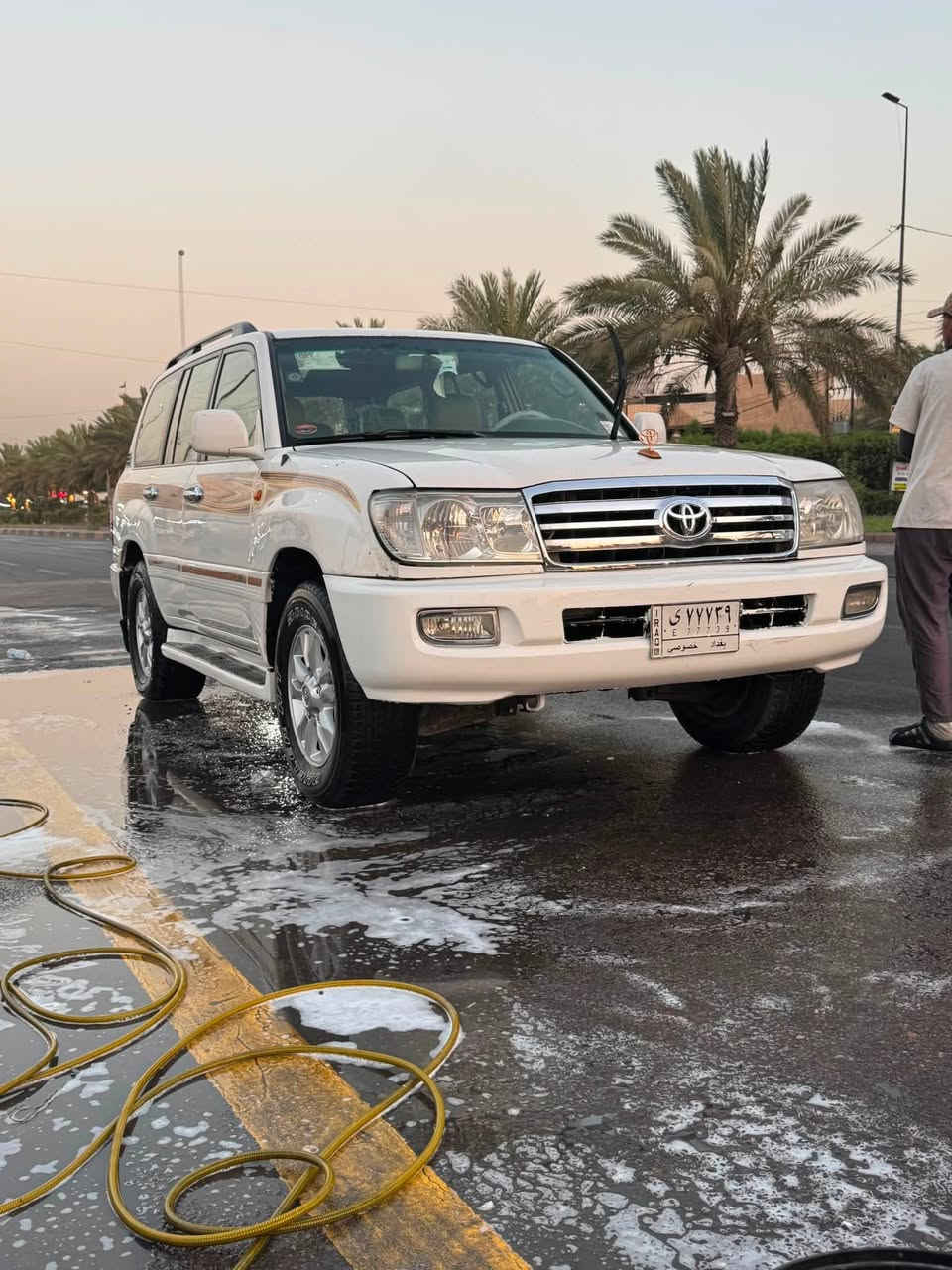 سلام عليكم لاند كروز GXR2001 سياره خير من الله  بيهه قطع صبغ  ابيع احزان بدون حادث 145 وبيهه مجال مكاني بغداد الشعب ***********
