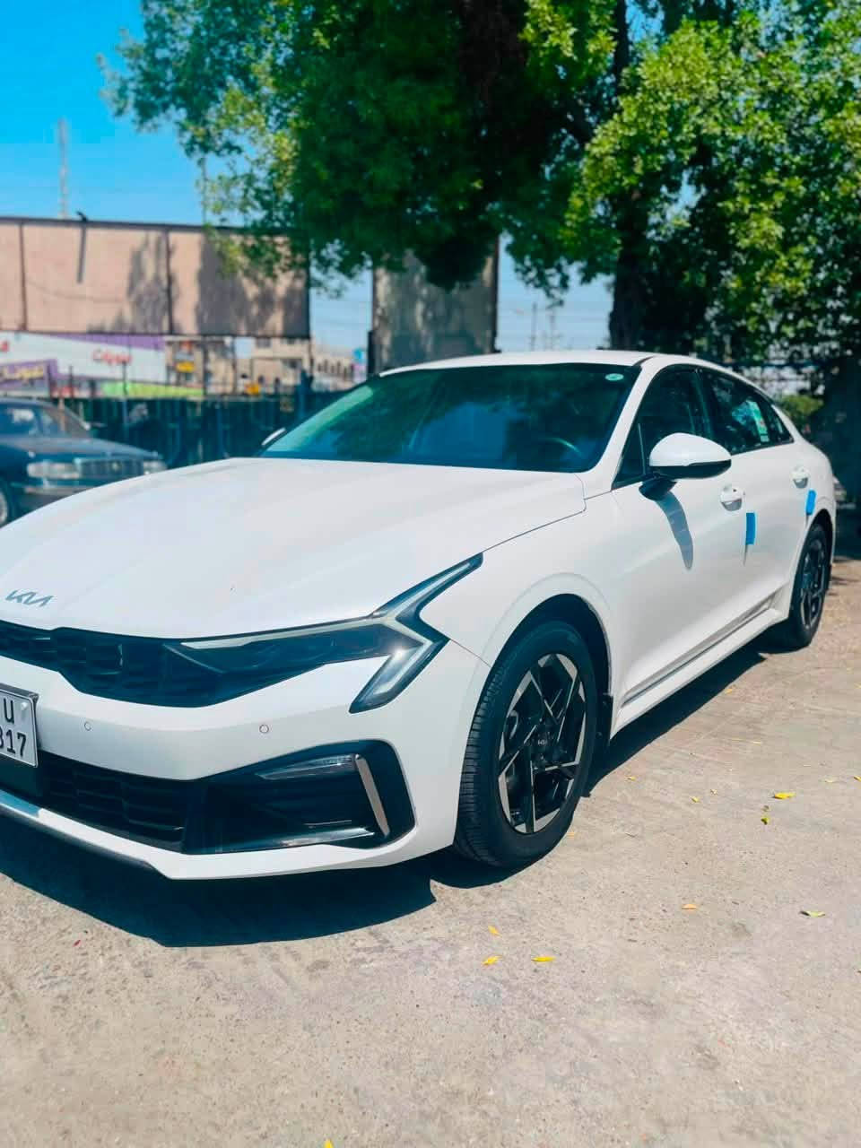 كي فايف  K5 2025  خليجي

شركة نم ضمان 5 سنوات كفالة عامة 
رقم اربيل باسمي
ماشيه 40 
محرك 2500 

 بصمة
مرايات شفط
كرسي سائق كهرباء
حساسات امامية وخلفية
كاميرا خلفية
نظام اوتو هولد
السعر 210 وبيه مجال 

مكاني: بغداد
الشراي يتصل على الرقم ***********
