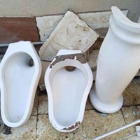 قاعدة مغسلة • مقعد شرقي • حمدانية