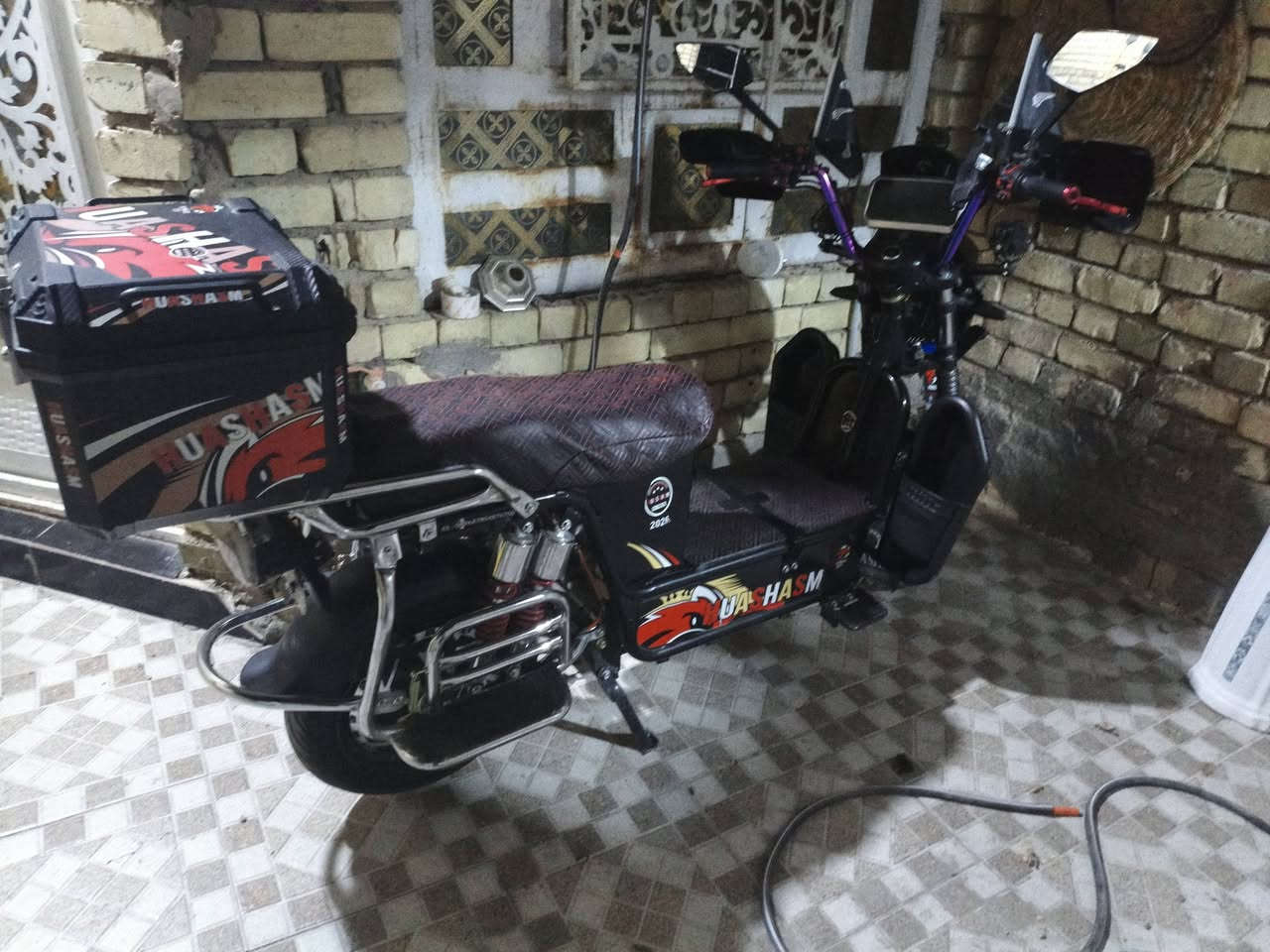 عارضه للبيع ماطور شحن مواصفات مانع انقلاب ست بطاريات تكدر تحوله خمسه بطاريات شكل فيشه يصير خمسه تفصخه يصير سته عارضه 850 بيه مجال عنوان فلوجه حي عسكري موديل 2026 صارلي شهر تقريبا من مشتريه جديد رقم ***********
