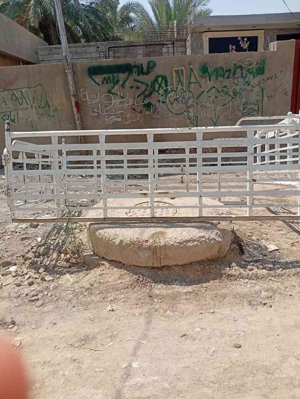 محجر بوري نضيف للبيع 

السعر 350بيه مجال شي بسيط

والشراي يتصل علرقم ***********
