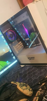للبيع سعرها 500-وبيها مجال 07746510623