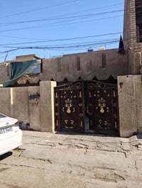 السلام عليكم بيت للبيع مساحة 200   2غرف نوم ومطبخ وصالة و استقبال  الب...
