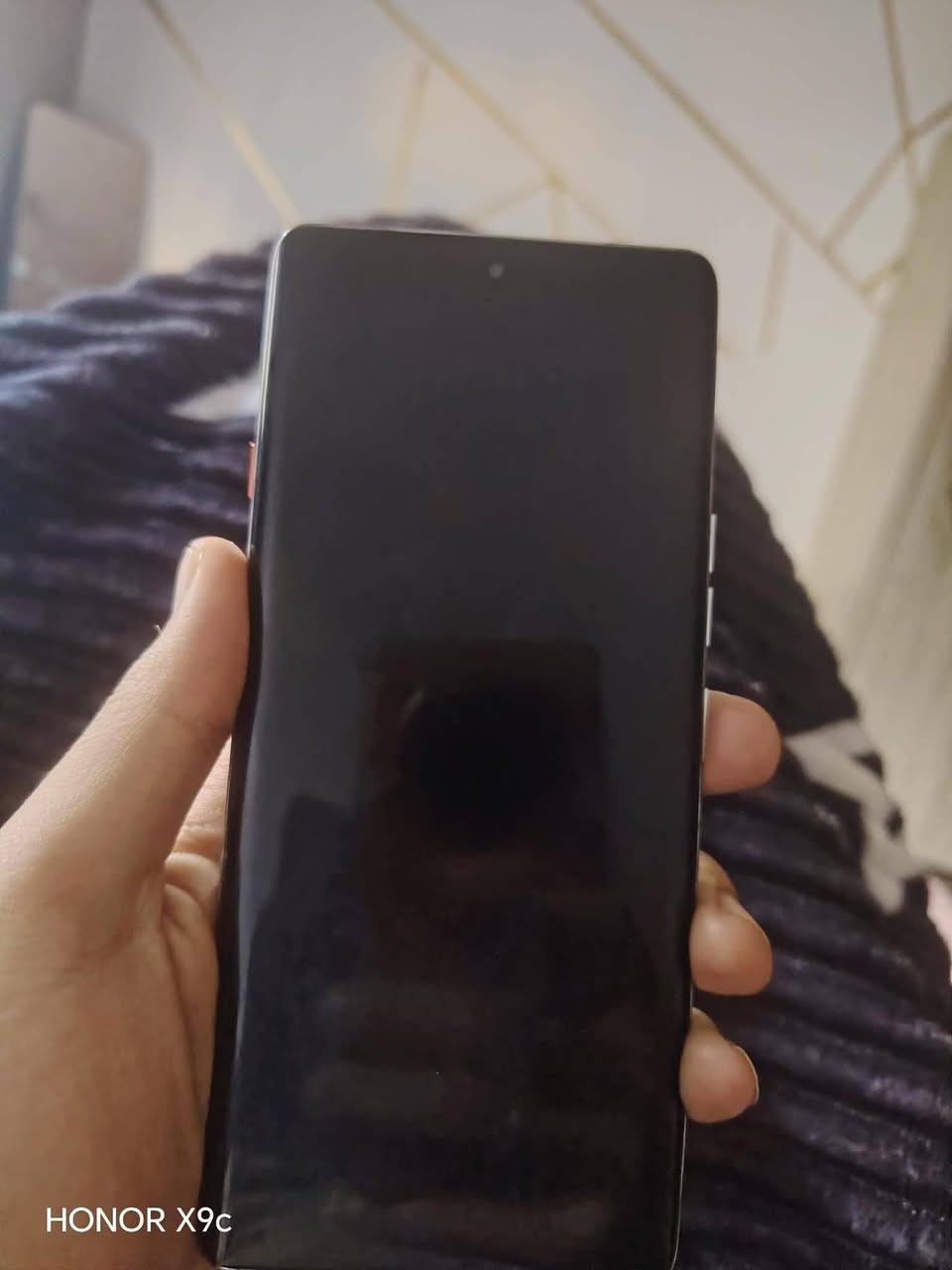 سلام عليكم تليفون  للبيع تكنو كامون 40 برو 5 جي جهاز نضيف  شاشه منحنيه شاحنه موجوده جهاز اخو الجديد نضيف كلش ذاكره 256 90 فريم مكاني اليوسفيه  شهداء السعر 320 وبي مجال للطيبين للاتصال *********** متواجد واتساب ومازنجر
