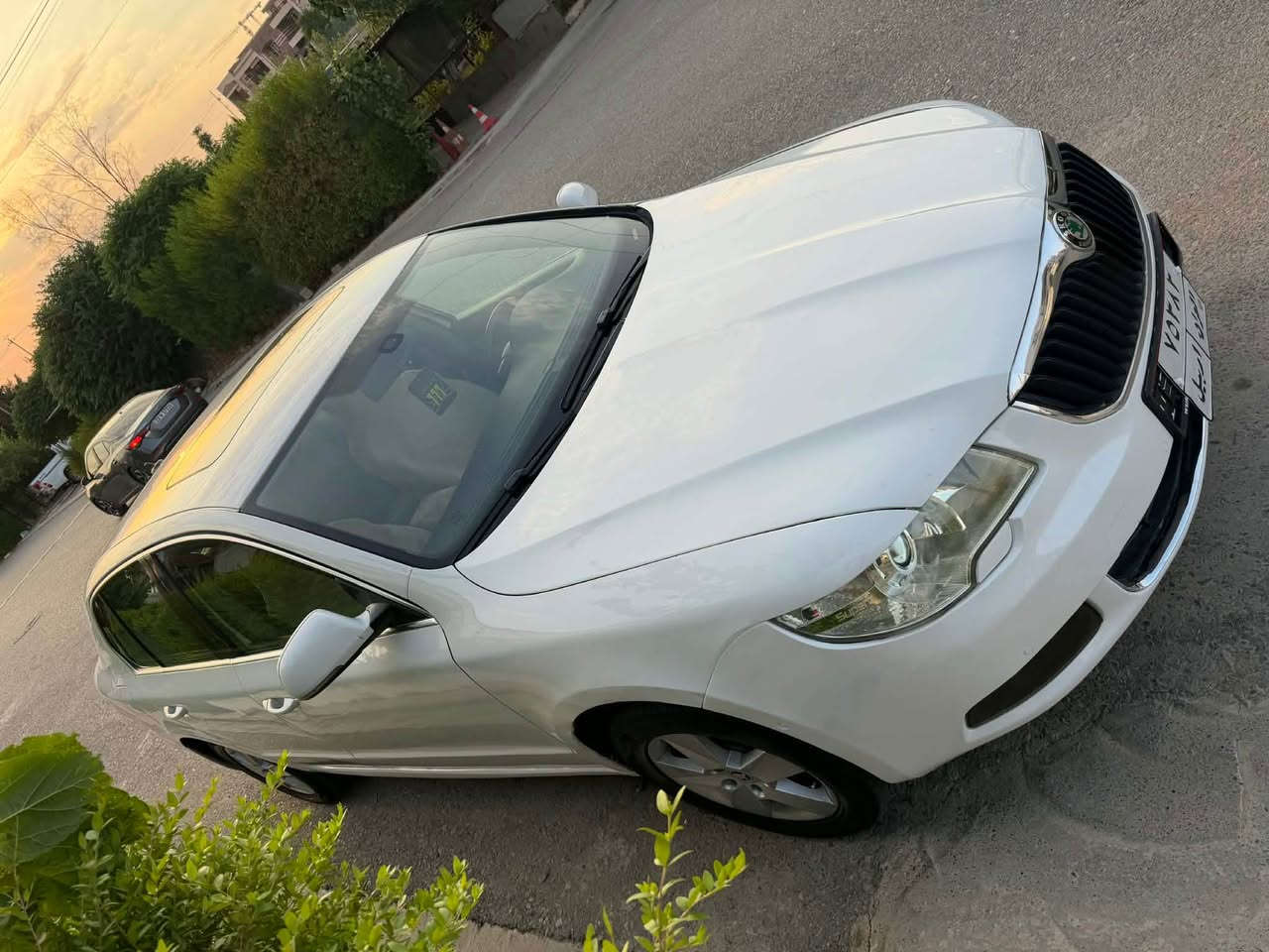 سكودا يوبر بي موديل ٢٠١٢فول فول مواصفات مكينه ٢٠ سياره كي زور جوان و بي كيشه يه به شه رتي هه موو شتيك ديفروشم حيزام صبوغه لو جواني داخلي نيه ليدراوي نيه كيرو مكينه و تحويل بناو كردن بشرت سعري ٦4ورقه و مجال *********** أربيل, العراق
