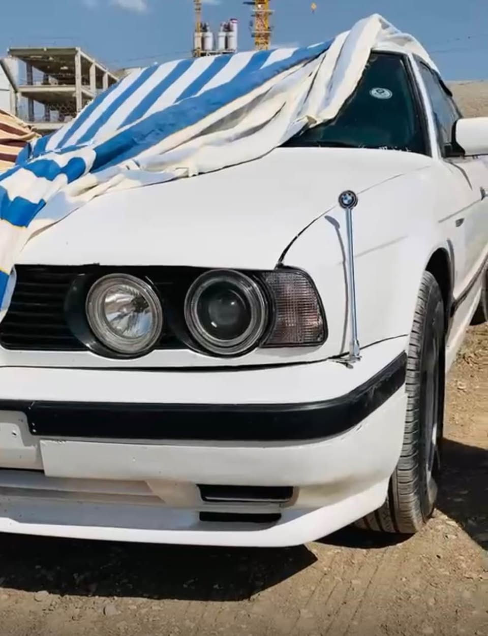 بي إم • موديل ١٩٩٠ • M سبورت