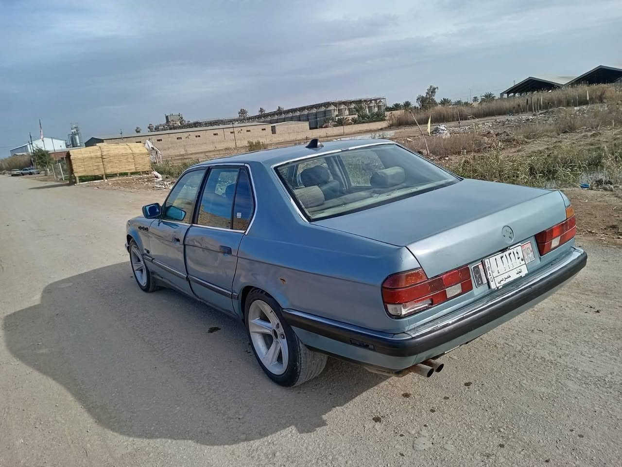 السلام عليكم البيع بيم 735راقم نجف تحويل مباشر مكينه وكير جديدات حداديه جديده كهربيات شغاله السياره مكفوله مبيه نقص جاهزه السعر 28ورقه مكان السياره الدوانيه قضاه الشاميه رقم الموبايل ***********
