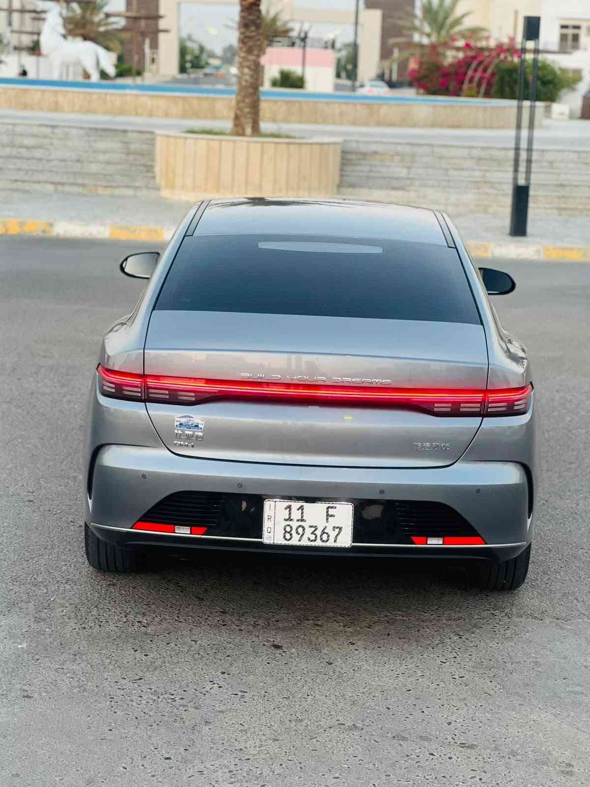 بي واي دي ديستروير 2025 هايبرد وقود 
  المسافة  13 كم 
الوارد: صيني
الممشى: 13
 المحرك: 1.5 لتر
🛞حجم الويل: 17 إنش
مقاعد جلد 
 فل مواصفات ناقل حركة أوتوماتيك
تشغيل بصمة ودخول ذكي
شاشة لمس ( كبيرة دوارة) 
شاشة عدادات رقمية
✅ Apple CarPlay
✅ Android Auto
نظام ملاحة GPS
 كاميرا 360°
كاميرا خلفية
حساسات أمامية وخلفية
مثبت سرعة
 نظام المحافظة على المسار
مقاعد جلد فاخرة
تبريد وتدفئة للمقاعد الأمامية
 مكيف أوتوماتيك
إضاءة LED أمامية وخلفية
 نظام مراقبة ضغط الإطارات (TPMS)
3 انظمة قيادة نورمل سبورت ايكو 

السعر 126 وبيها مجال 
للاستفسار  الاتصال 

***********
