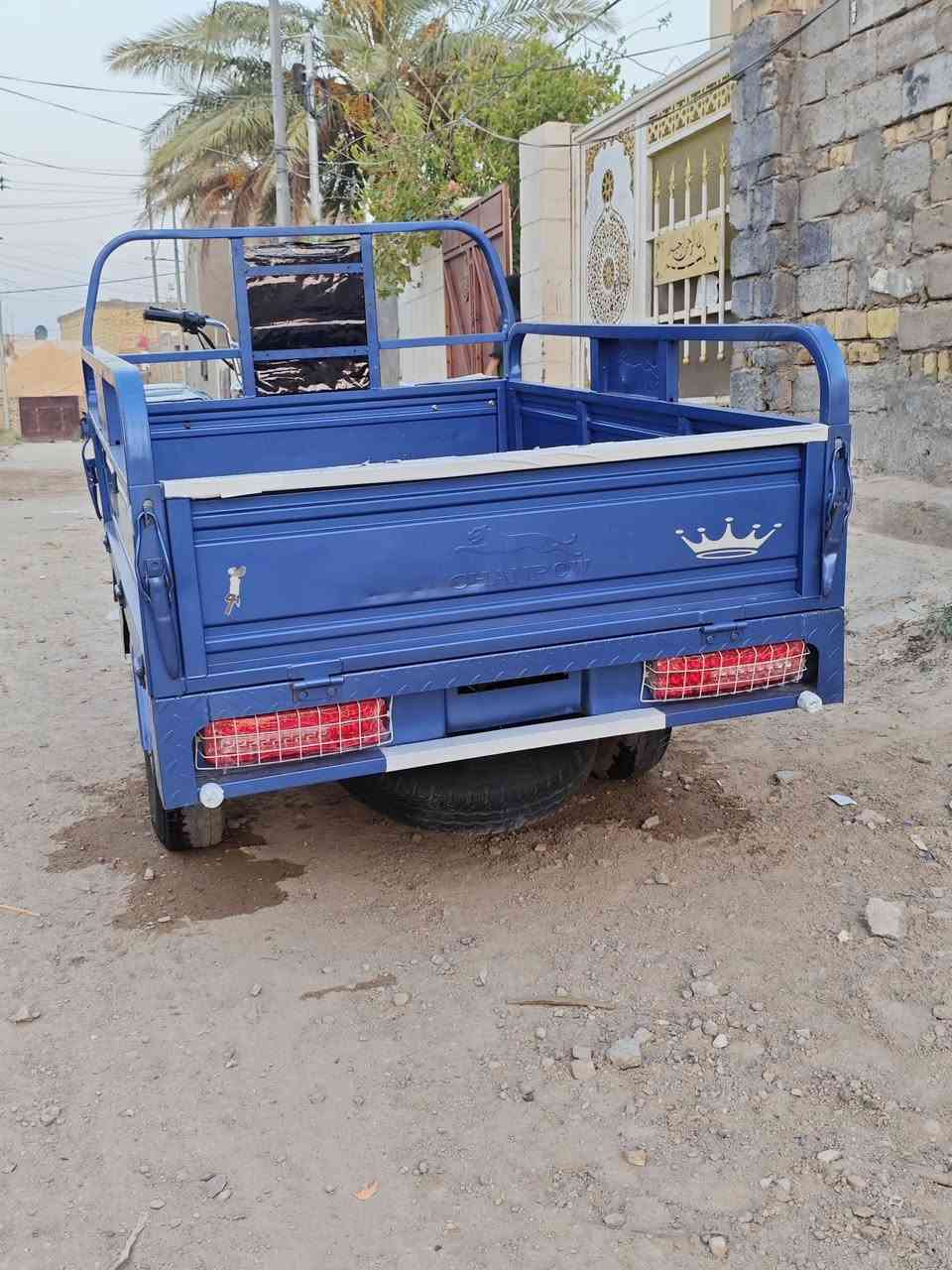 السلام عليكم ستوته للبيع موديل ٢٣  ركبه مكفولة كهربائيات كله شغالة ستوته جهازه من كلشي هاذا رقمي ***********ومتواجد خاص
