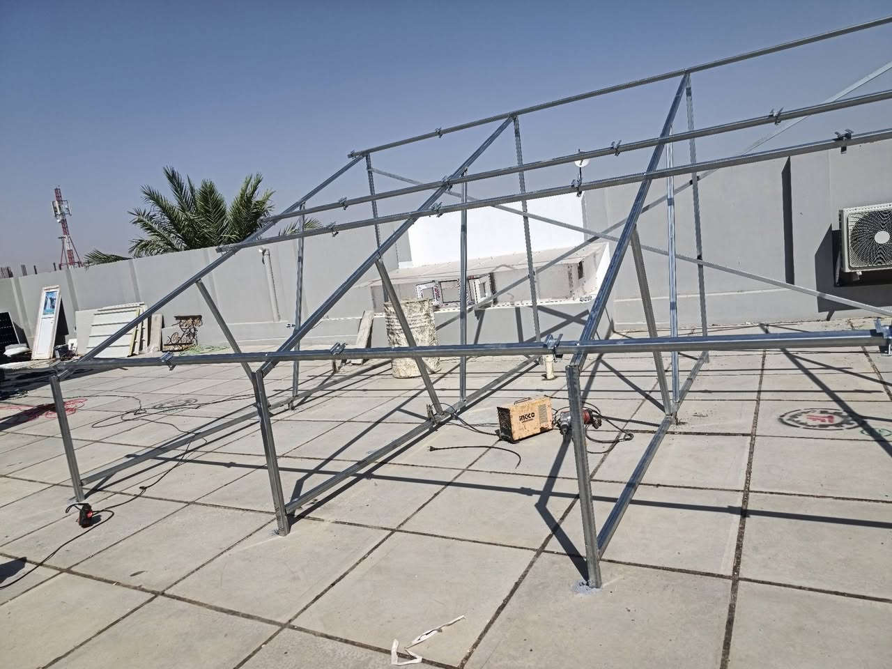 ☀️🔩 هيكل حديد مغلون للألواح الشمسية 🔩☀️
💪 قوة وثبات لتحمّل الظروف الجوية
🛡️ حديد مغلون ومقاوم للعوامل الجوية
📐 تصميم هندسي بزاوية  مناسبة للألواح
🔧 تثبيت دقيق وربط احترافي لجميع أجزاء الهيكل
⚡ تجهيز متكامل استعداداً لتركيب الألواح الشمسية
✨ نهتم بالتفاصيل… لأن جودة المنظومة تبدأ من الهيكل.
☀️ شعاع المستقبل للطاقة الشمسية 
🔋 طاقة نظيفة… لمستقبل أفضل

⬇️ جميع أعمالنا ومشاريعنا المنفذة ⬇️

https://www.facebook.com/share/1Q4LhZRjov/

💬 *كروب واتساب* *للعروض* والمنتجات:
https://chat.whatsapp.com/BdK5JKIbtcB9sW0pvnzQEe?s=cl&p=a&mlu=3

كروب الطاقة الشمسية النجف والمناطق
المجاورة   
https://www.facebook.com/groups/676666692036759/?ref=share&mibextid=NSMWBT

📱 واتساب المهندس ابو زيد : ***********

#عروض_الطاقة_الشمسية
#النجف
#تقسيط
#طاقة_شمسية
#شعاع_المستقبل
#تركيب_طاقة_شمسية
