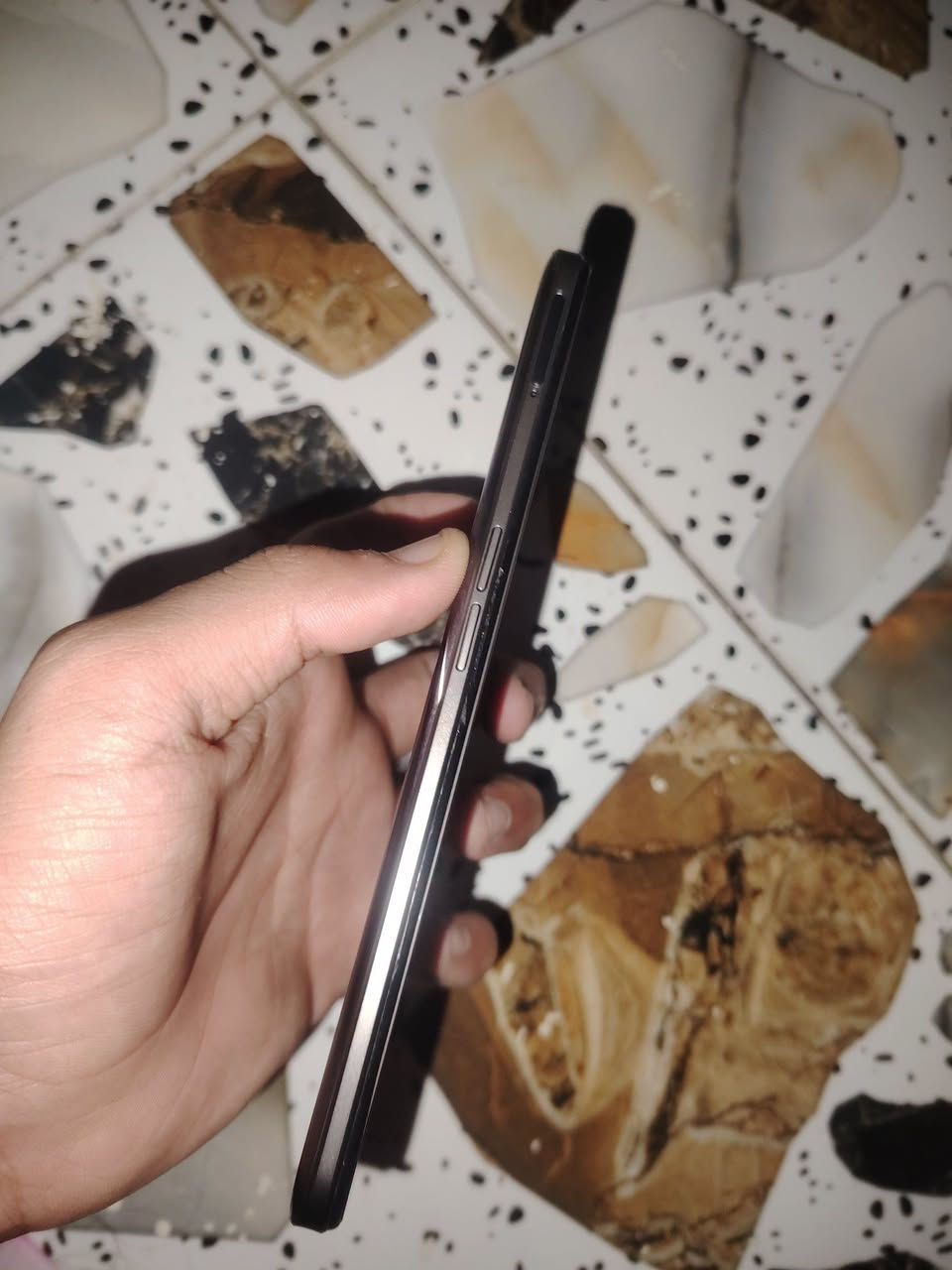 realme 8i
ذاكرة 128 رام 12
بوبجي 60 سلس 
شرط  فول مامفتوح 
نضافه 100
جلخ مابي فول 
سعر 115 بي مجال
