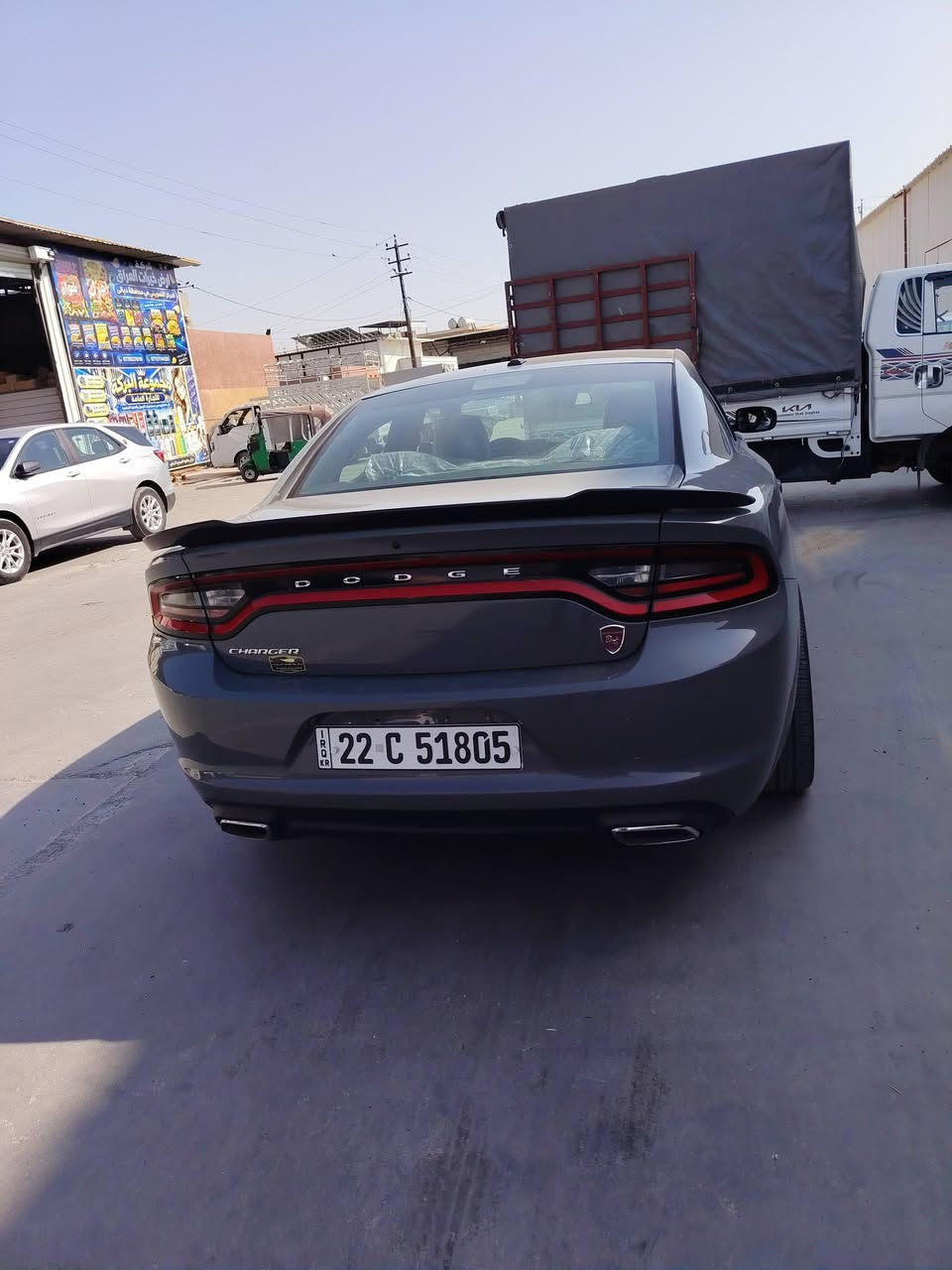 تشارجر SXT • ١٧٧٤٩٤ كم • ضرر يمين