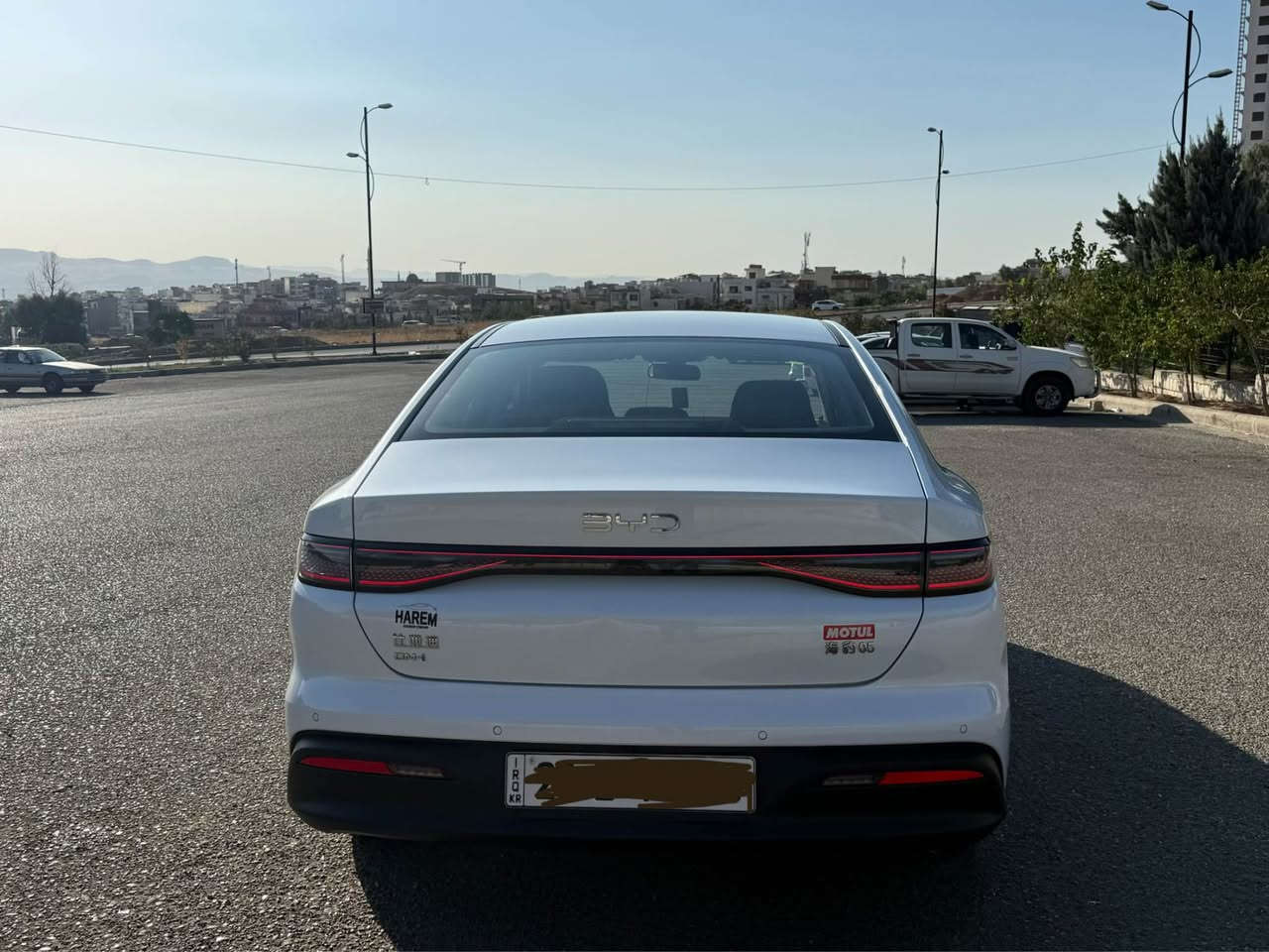 BYD Seal 05 2025 

بۆیاخ تەنک 

ویل کرۆم 

رەقەم سلێمانی 

ناو سپی 

ماوەی ڕۆشتن ٩ هەزار کم 

بێ بۆیاخ بێ سارد بێ PDR

یەک قوپاوی بچوک لە سنووقەکەیەتی لە وێنەکە دیارە 

***********
***********

واتس ئاپ

نرخی ٤٤ و تۆزێک مەجال السليمانية, العراق
