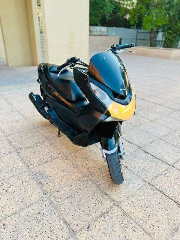 السلام عليكم للبيع دراجه pcxجيل الاول ماشيه 37الف دراجة ماخذها رمبه الدراجه وأعلى ايدي حجم مكينه
150ياباني الاصلي دراجه جديده مال جناي وعلئ ايدي ياباني الاصلي دراجه كامله أستان كهربائي حساس ازدحام سويجات دراجه جديده الدراجه احلا من الصور مال جناي المكان بغداد دراجة مكفوله اي نقص مابيه السعر (مليون و 100  او بيه مجال رقمي ***********
