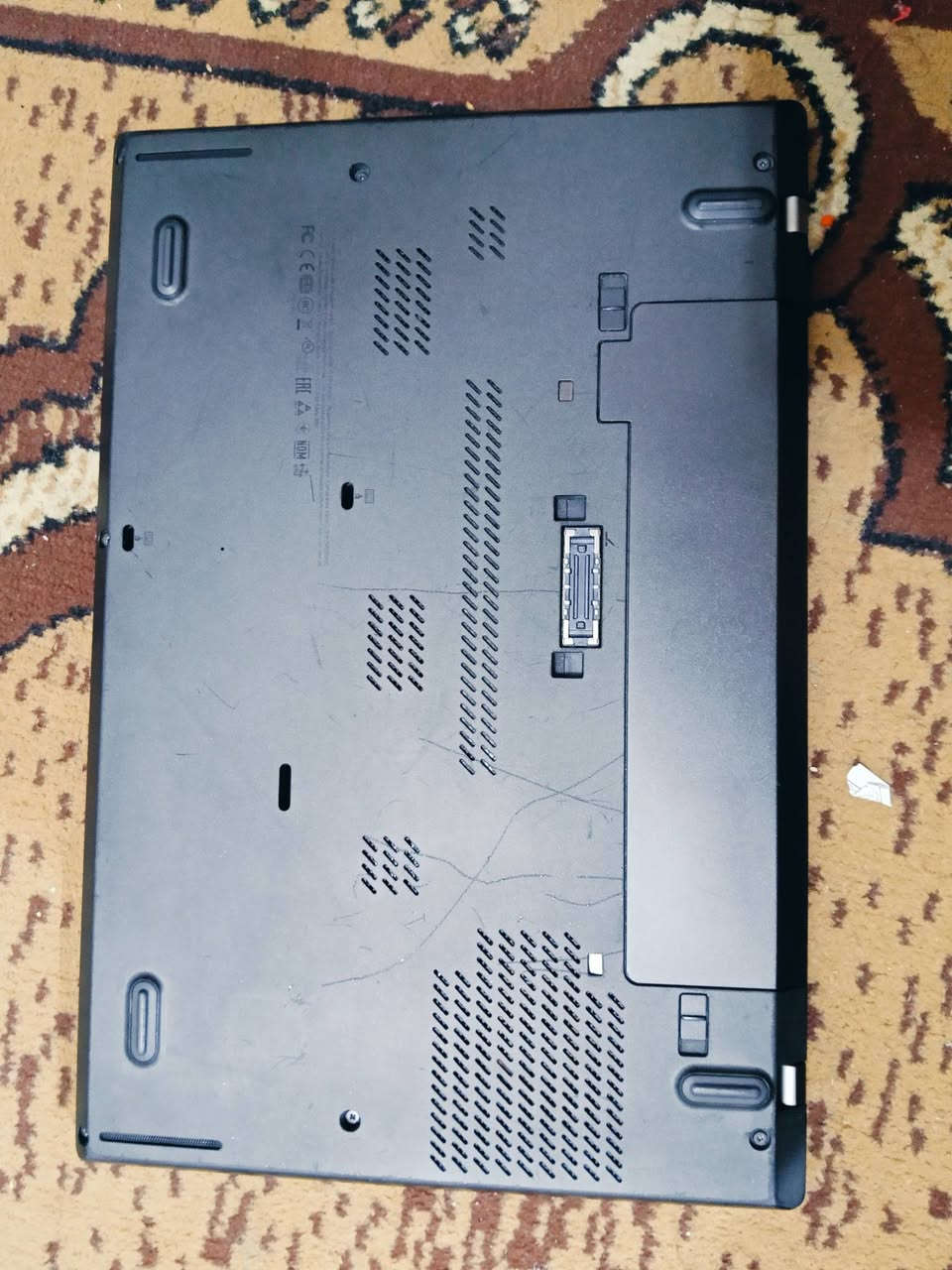 ذاكره 256ssd
لابتوب نضيفة 
بيهه مشكله وحده وهو الخط الي موضح بالصوره صارله تقريبا سنتين من اول ما اشتريتهه وما علي شي ولا مأثر ابدا 
مكاني بغداد مدينة الصدر قطاع 48 ما عندي توصيل 
السعر 150 الف
تواصل على واتساب ***********
