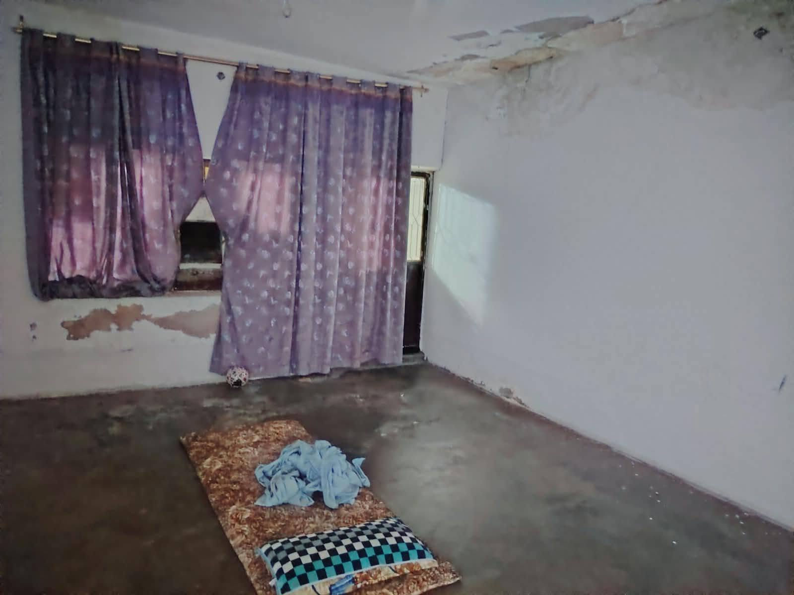 🏠 بيت للإيجار في الجولان

📍 الموقع: الجولان – خلف جامع المعاضيدي

🔹 بناء قديم
🔹 غرفتين
🔹 صالة
🔹 كراج واسع يفوت سيارتين 🚗🚗

💰 سعر الإيجار: 250 ألف فقط بالشهر

📞 للاستفسار:
***********
