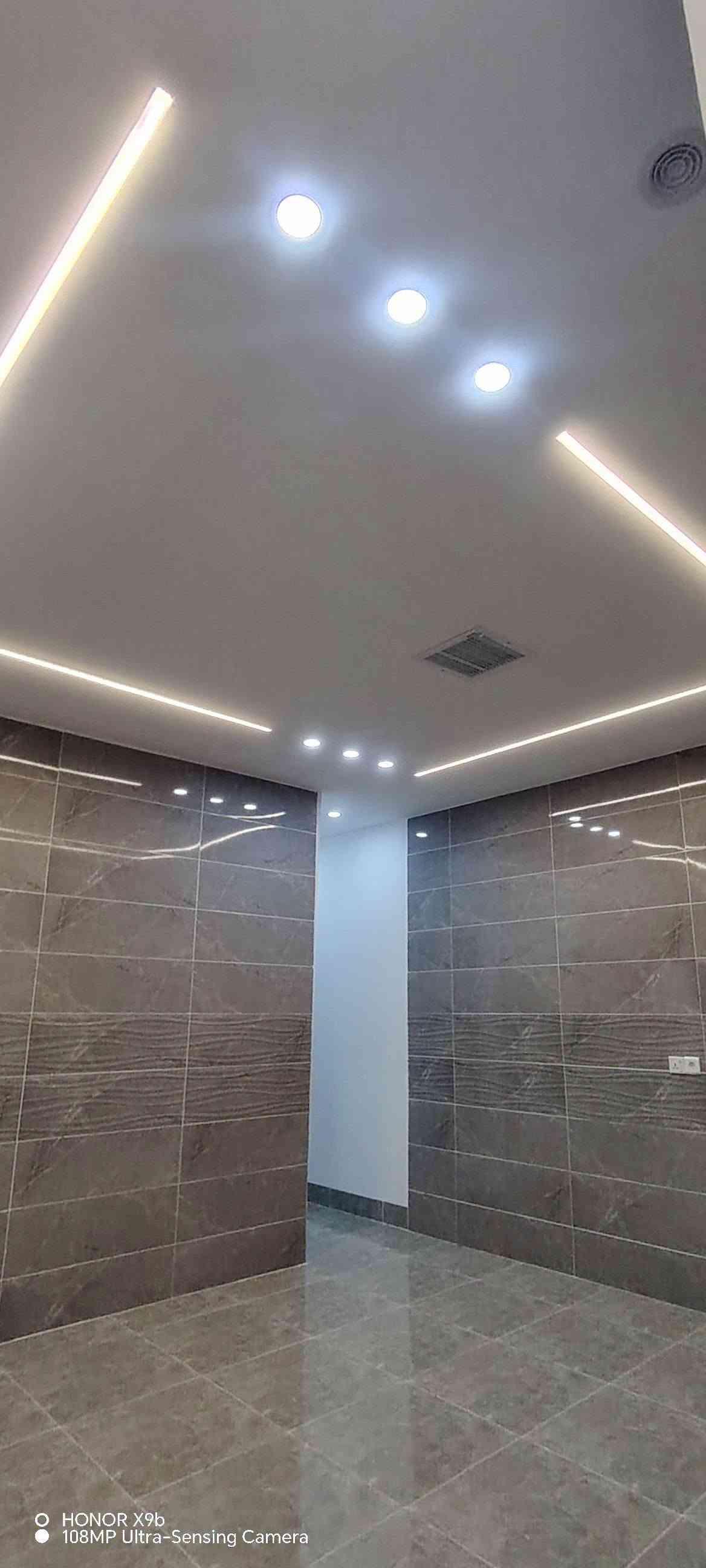 بيت للبيع • ١٠٠م • قرب الزوراء