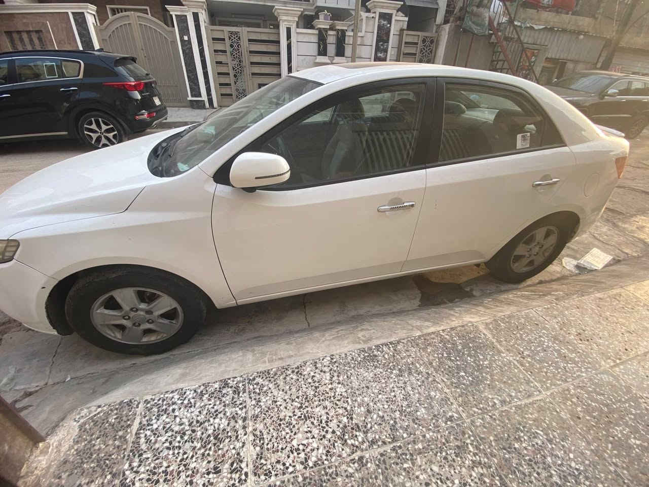 موديل ٢٠١٢ • مكفولة • شفتات بالستيرن