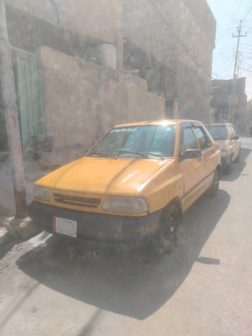 السلا عليكم سياره سايبه للبيع مديل 18 السياره لاضربه ولا تبديل بس خياسات بيها شواصي معمره و دوس و هلالات معمره السياره محرك كير نشطات تبريد بيه طبك بل الفيوز حداديه كلها جديده وبسمي السياره عنواني كربلاء حي العسكري رقم الهاتف *********** الشراي يتصل والسعر 33 وبيها مجال
