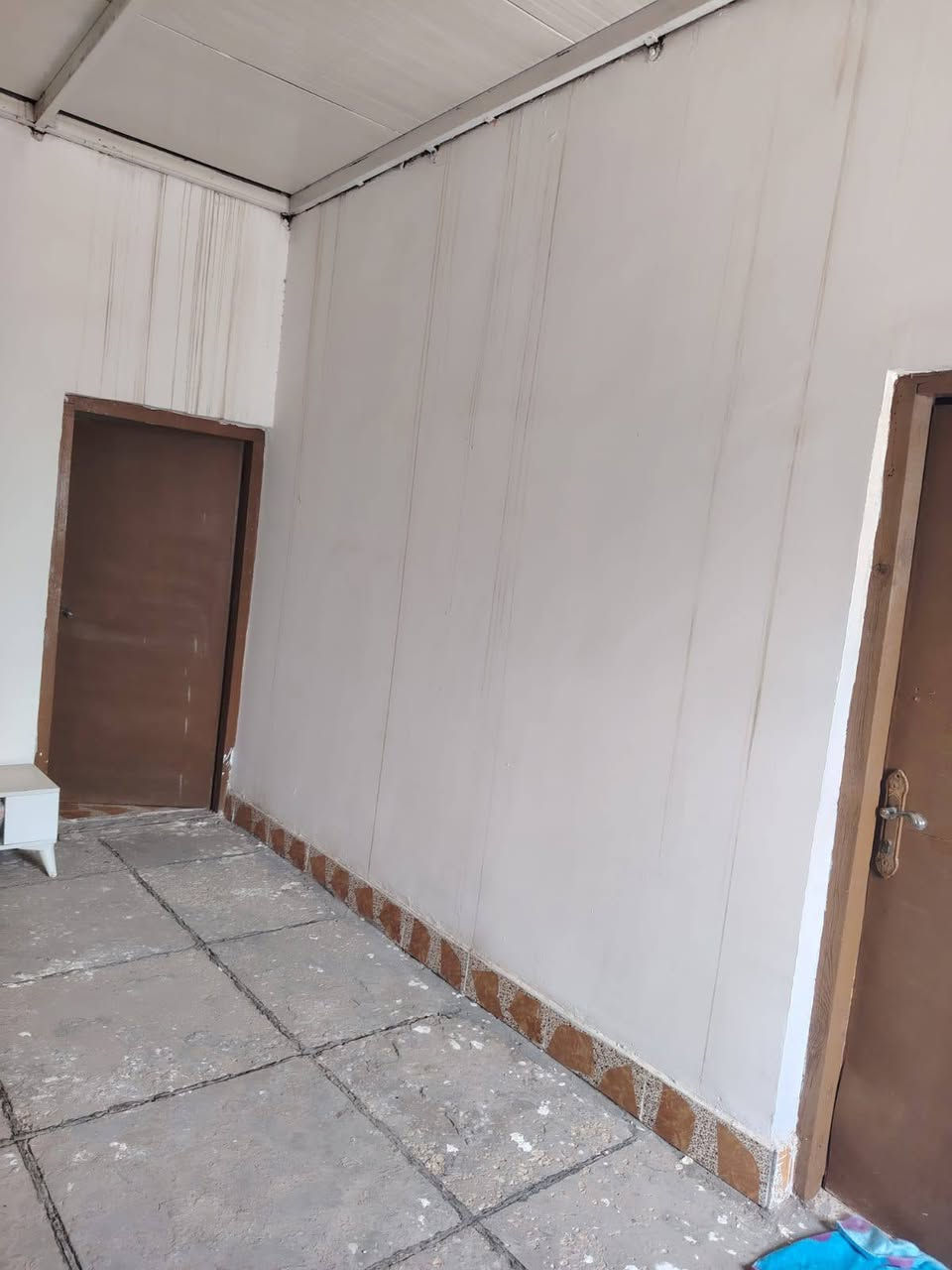 🏡 دار سكن للبيع – حي الفرات / الديوانية

📐 المساحة: 210 م²
📏 الواجهة: 10 متر
🏠 طابقين – شلمان

📍 الموقع: بداية حي الفرات، قرب شارع الفورتات

الطابق الأرضي:
▪️ غرفتان
▪️ صالة واستقبال
▪️ مطبخ
▪️ صحيات داخلية وخارجية

الطابق الأول:
▪️ غرفتان
▪️ صالة

📞 للاستفسار: ***********
🏢 مكتب علاء الخالدي للعقار
