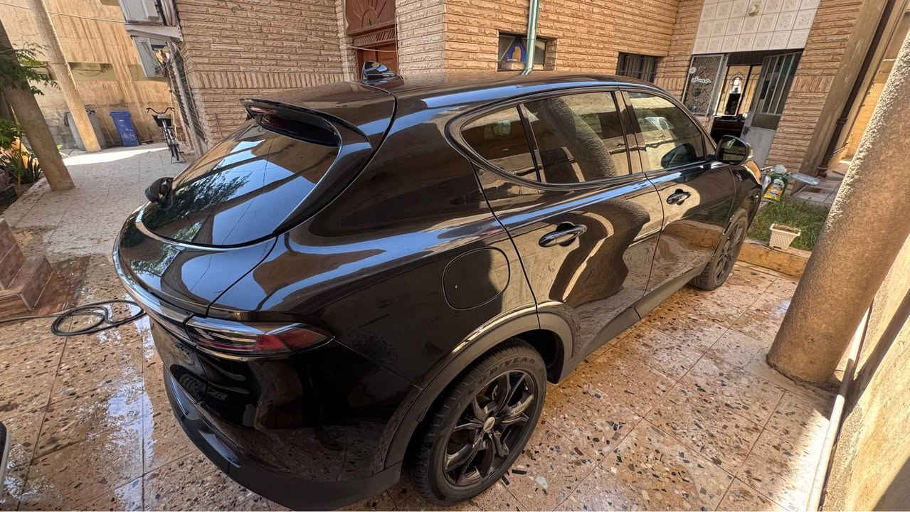 سلام عليكم دودج هورنت gt2023 اسود ملكي 
فول ما عدا الفتحة 
تحكمات وحساسات 
رادار قيادة ذاتية وتثبيت مسار
شاشة كبيرة مع نضام ملاحة يدعم ابل +اندرويد  
ماشيه 50 الف كيلو 
 رقم بغداد هزه وسنويه جديدة رقم انكليزي تحويل مباشر 
 للاستفسار  بيع او مراوس 
*********** بعقوبة, ديالى

