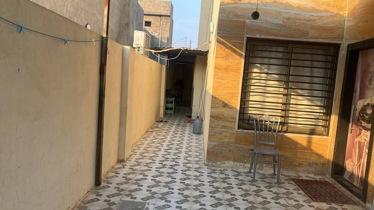 دار للبيع في مجمع القرية الانكليزية
المساحة: 200 متر مربع

التفاصيل:
• 3 غرف نوم • استقبال • صالة داخلية مع مطبخ • حديقة • كراج • صحيات متكاملة عدد 2 
طريقة الدفع:
مقدمة 40 مليون فقط
القسط الشهري 660 الف فقط
السعر الكلي 160 مليون

للاستفسار والتواصل:
***********

#مكتب_المتميزين #مجمع_القرية_الانكليزية #دور_للبيع #تكريت
