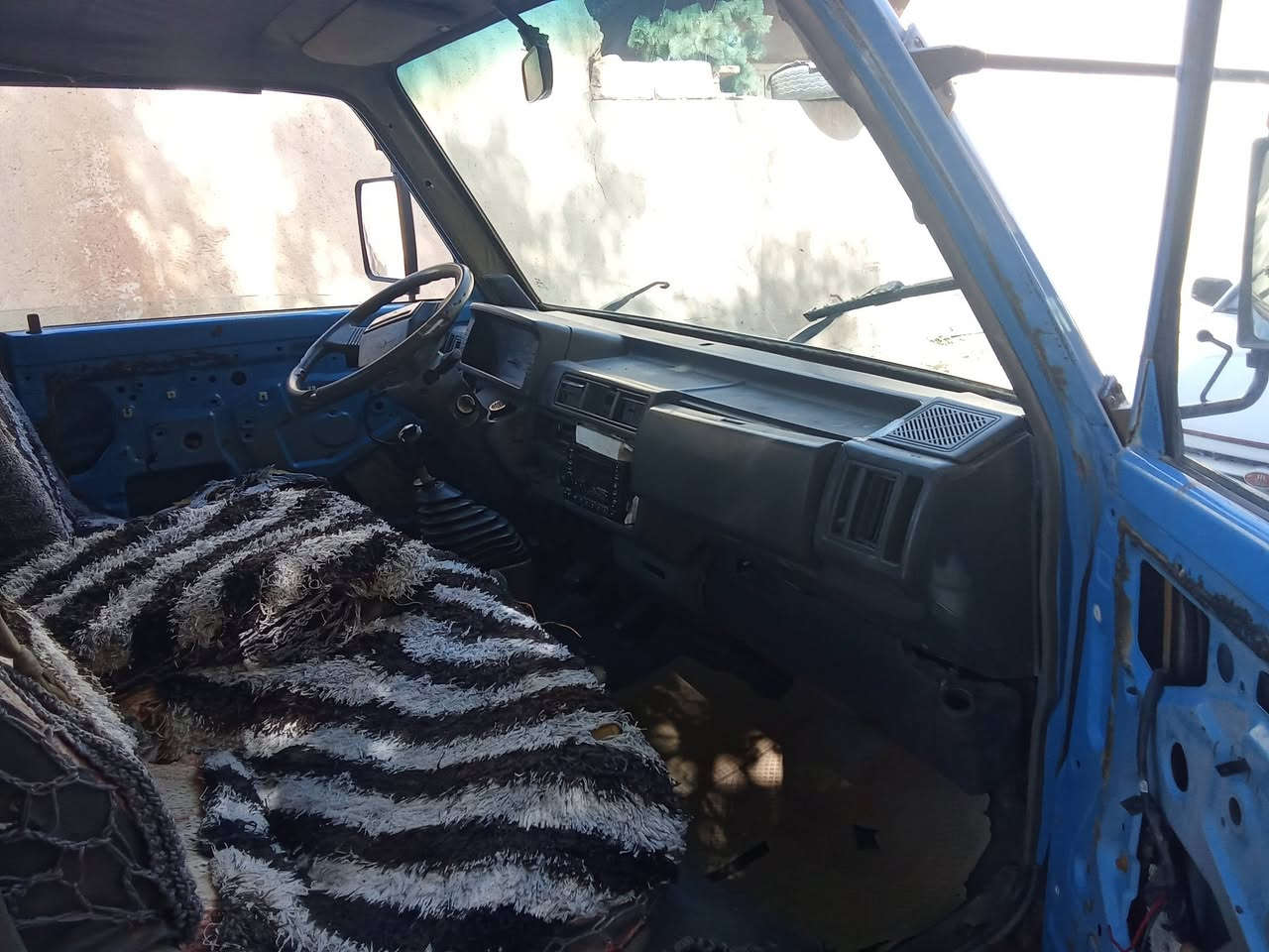 سلام عليكم كيا بنكو 1993تحويل مباشر ثاني سيارة بلادية قمارة وربع ستة جنكال شواصي مكفولات مكاني بغداد ***********
