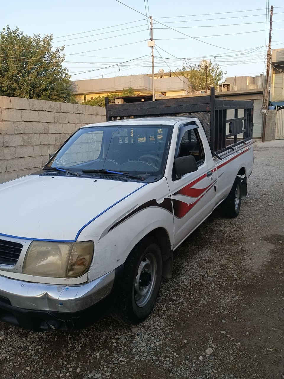 پیکاب نیسان تاک 5قولاپ 
مۆدێل2001
گێڕومەکینەو ئەکسلوشانسی بەشەرت 
سەیارەکە کامل جایزە بێ مەسروفە 
ماڵی فەقیرو کەسابەتە تەبریتەو پاوەر نیە 
سەنەوی ئینسیساخی لەگەڵە عەسڵی ونبوە من بە علوج ئەت دەمێ کەفیلی مەدەنی بەشەرت سعری44گەڵاو تۆزێک مەجال ڕەحمەتت لێ بێ گەرموشتەری نیت سەری خۆیشتو منیش مەیەشێنە شوێن دەربەندیخان ***********
