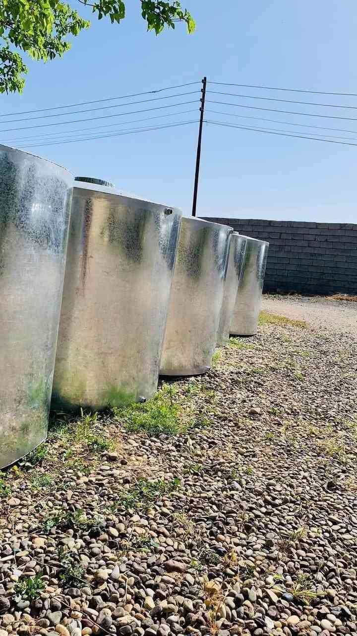 السلام عليكم
معمل عبدالله العيطو  لـ عمل المقطورات والتانكيات
مقطوره 6000 لتر گيج  ١٦  
مقطوره 3000 لتر گيج  ١٦ 
مقطوره 1500 لتر گيج  ١٨
تاكي 1500 لتر گيج  ١٨    

🛑ملاحضه : الحديد كلو مقلون حاسبه 🛑
هـ/*********** 
هـ/***********
