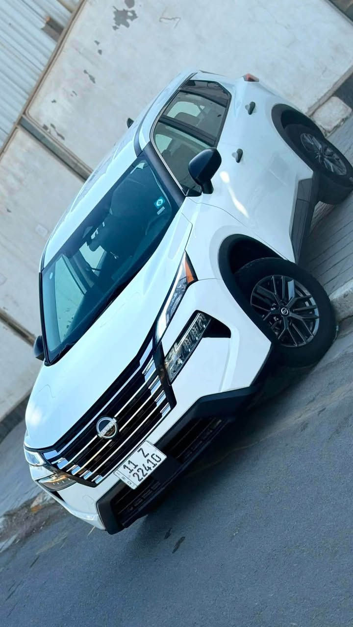 ✨
اللهم صلِّ على محمد وآل محمد 🤍

 للبيع نيسان روج  2024 بحالة شبه الوكالة وبسعر منافس،
محرك ٣ سلندررر
🔹 Nissan Rogue SL – موديل 2024
🔹 ممشى 38 ألف فقط
🔹 رقم بغداد الجديد – باسمي
تحويل ثاني يوم باسمك هزه ورقم جدد 

🔹 السيارة داخلة على إيدي شخصيًا وأنا أول من رقّمها.
🔹 بحالة الوكالة وما زالت على تايرات الشركة الأصلية.
🔹 إدامة كاملة في مركز هانوفر، وجاهزة للاستعمال ولا تحتاج أي مصروف.

📌 

* وارد أمريكي.
* الإيرباكات ولا ايرباك طاك 
* ⁠سليمة ولم تنفتح.
* الضرر كان خفيفًا جدًا (شخوط بالدعامية وشخوط بالجاملغ  الخلفي فقط)،
❗️❗️* صور الحادث والسونار مرفقة داخل المنشور حتى يكون المشتري على اطلاع كامل.❗️❗️

💵 السعر: (( 162 ))
وبيها مجال 
📍 الموقع: بغداد – الأعظمية الكريعات

السيارة شرط السونار والفحص ماخليك تاخذها اذا ماتفحصها وايشي يختلف عن كلامي تاخذ السياره وفلوس فوكاها...

📞 للجادين فقط، التواصل على الخاص أو الاتصال.
سرمد ***********
واتساب ماسنجر متوفر 24ساعة

