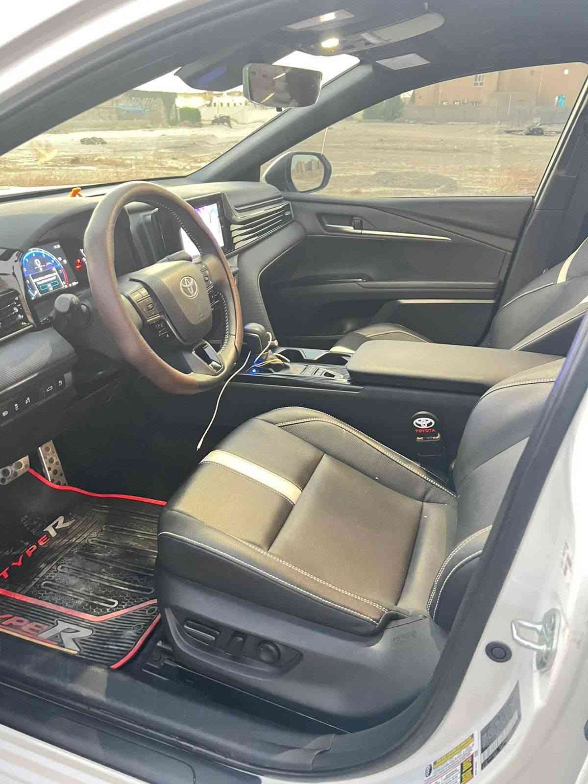 كامري ٢٥ مواصاتSe هايبرد بانزين
معروفه المواصفات se
حادثه موضح بلصوره مع السونار 
كير محرك شرط
صدر امامي خلفي مال شركه 
تخم تاير جديد
رقم بغداد بسمي تحويل مباشر
سعر ٢٢٠ بيه مجال للشراي
مكان الفلوجه
***********
