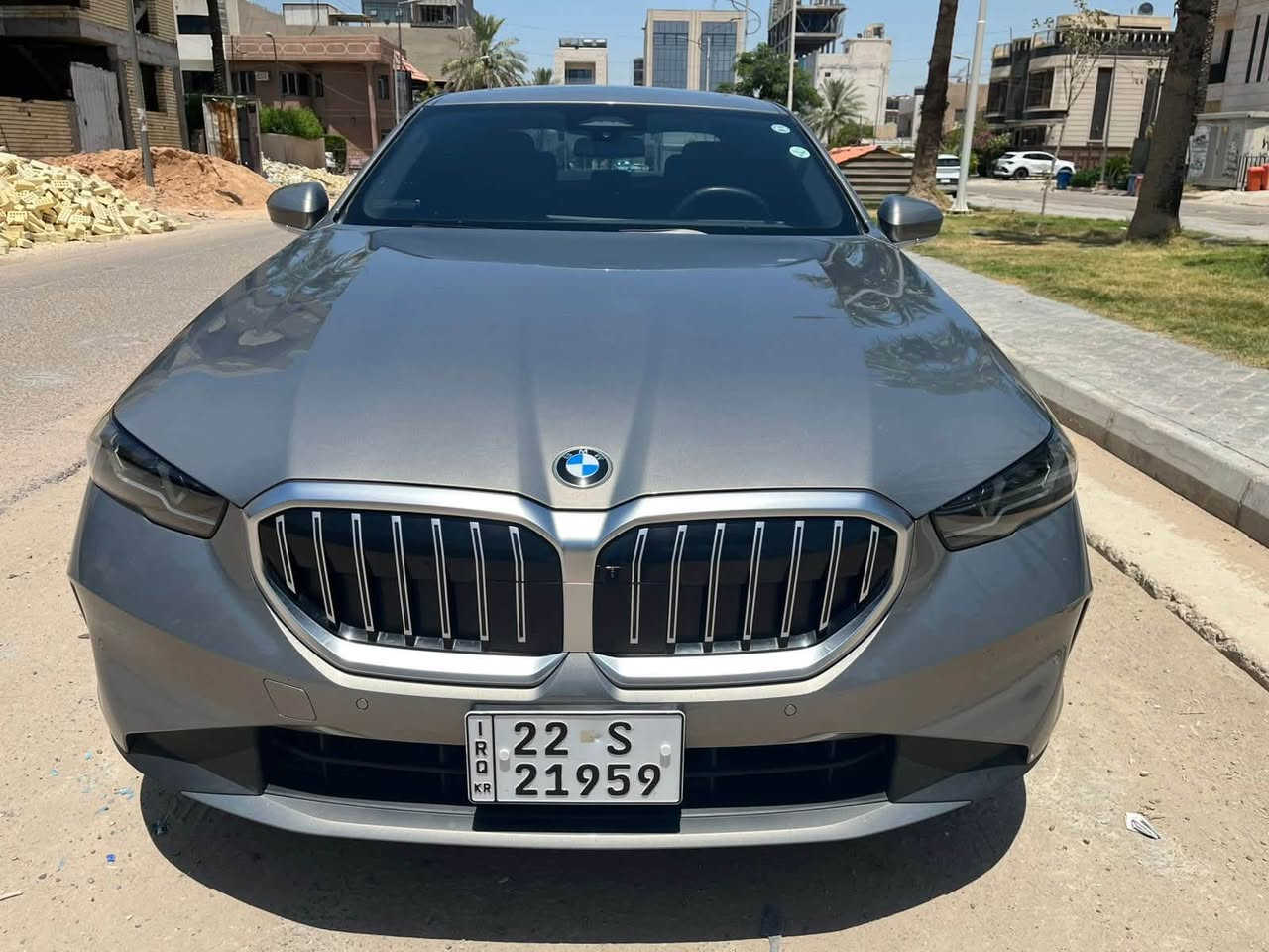 🔥 للبيع BMW 530i xDrive موديل 2024 🔥

🚘 BMW 530i xDrive – 2024
✨ Clean Title
✨ فل أوبشن / مواصفات معروفة
✨ xDrive دفع رباعي
✨ ماشية 28,000 كم فقط
✨ السيارة باسمي وكالة
✨ التحويل مباشر

💰 السعر: 410 ورقة

📍 بغداد – الكرادة

📞 للاستفسار والتواصل:
***********
***********

⚡️ سيارة نظيفة، موديل حديث، ومواصفات مميزة.
