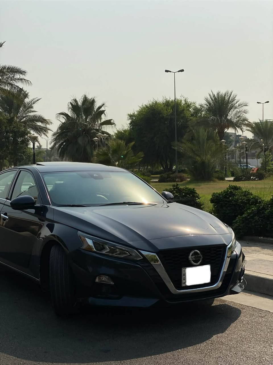 السلام عليكم
نيسان التيما 2022 SL
كلين تايتل بدون اي صبغ بدون حادث
اعلى فئه داخل ابيض جلد 
فتحه 
تشغيل عن بعد
رادارات 360
قياده شبه ذاتيه
9 سماعات من شركه bose
تدفئه كشنات ستيرن
اوتو هولد
هاند بريك كهرباء
نقاط عمياء
تنبيه مغدرات مسار ( ستيرن يرجعك )
شاشه ملاحه ( بوصله)
جامات دبل ومغلفه عازل حراري 
وباقي مواصفات ال SL لا تعد ولا تحصى معروفه ، 

سياره عليها ادامه كامله حته دهن كير مبدل باقيله اربعين الف كيلو للتبديل القاني
سياره كامله مكمله بدون اي نقص 
صور امريكا مرفقه + رقم الشاصي
السياره رقم اربيل دخول على ايدي 
ماشيه سياره 81 مايل بحاله جداً ممتازه
رقم تواصل ***********
