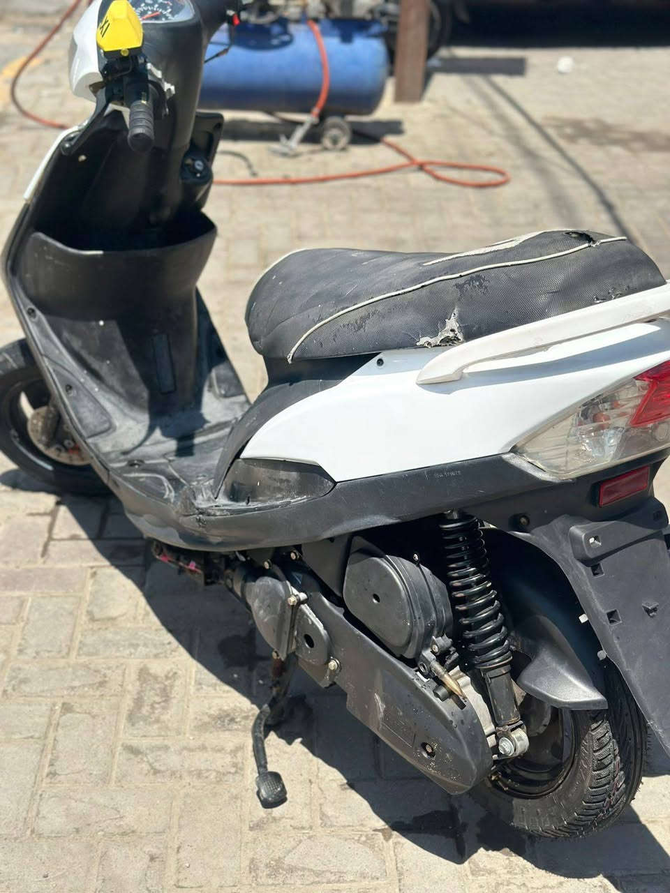 ماكس عدلة للبيع سعر 450
كلج رياضي خلفي اصلي + قبق فلاوين رياضي 🟡
تاير امامي خلفي جدد فيتنامي اصلي 🔴
الدراجة نضيفة كفرات مختمة مكينة تخبل 🔵
كهربائيات شغالة دشبول بكلايت لايت 🟤
دراجة نكرة سلف نضافة 85٪ 🟢
 مكاني تقاطع شرطة الرابعة 
***********
