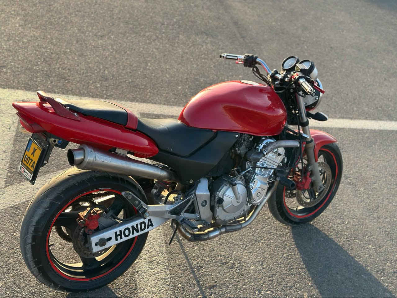 ❤️بەناوی خوای میهرەبان❤️
Honda hornet 600  🐝 
مۆدێلی ٢٠٠٣ مەکینەی کەپس ماتۆڕەکە زۆر جوان و جایزە ماڵی دۆستە هەموو گیانی بەشەرت تایەی پێش و دوای تازەیە ڕۆن و فلتەری تازە گۆڕاوە نرخی ١٧ گەڵا و معامەلەیەکی کەم 
شوێنم سلێمانی نزیک مەعرەزی علوجەکان
گەیاندن و نزیک کردنەوەم نیە موشتەریت وەرە و خزمەتتەکەم 
*********** تەلەفون
*********** ڤایبەر،وەتساپ
ئەدمین ❤️ السليمانية, العراق
