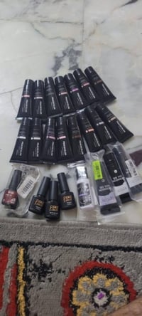 مواد اكرلك ماركه اصلي مكاني بغداد  يوجد توصيل  07738159502