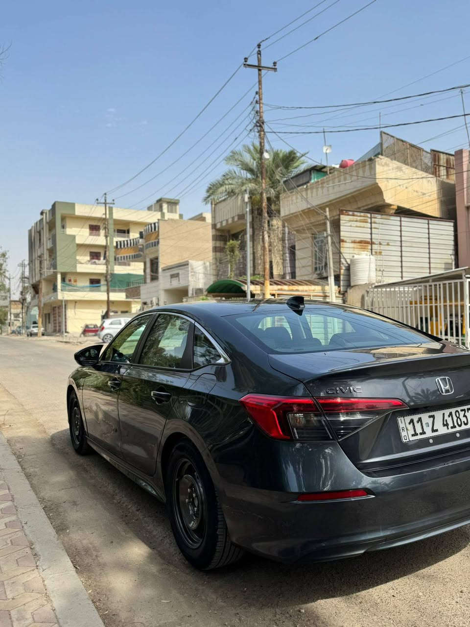 السلام عليكم
للبيع

هوندا سيفك 2023 

مواصفات LX 

محرك 2.0

حادث موضح بالسونار 
لا شاصي ولا لغد 

المحرك و الكير كفاله 

بيهة شوية بدعاميه امامية فطر صغير 

سيارة ماشية 59 الف ميل

جديدة و نظيفة 

السعر مناسب جدا 

للاتصال 

***********
