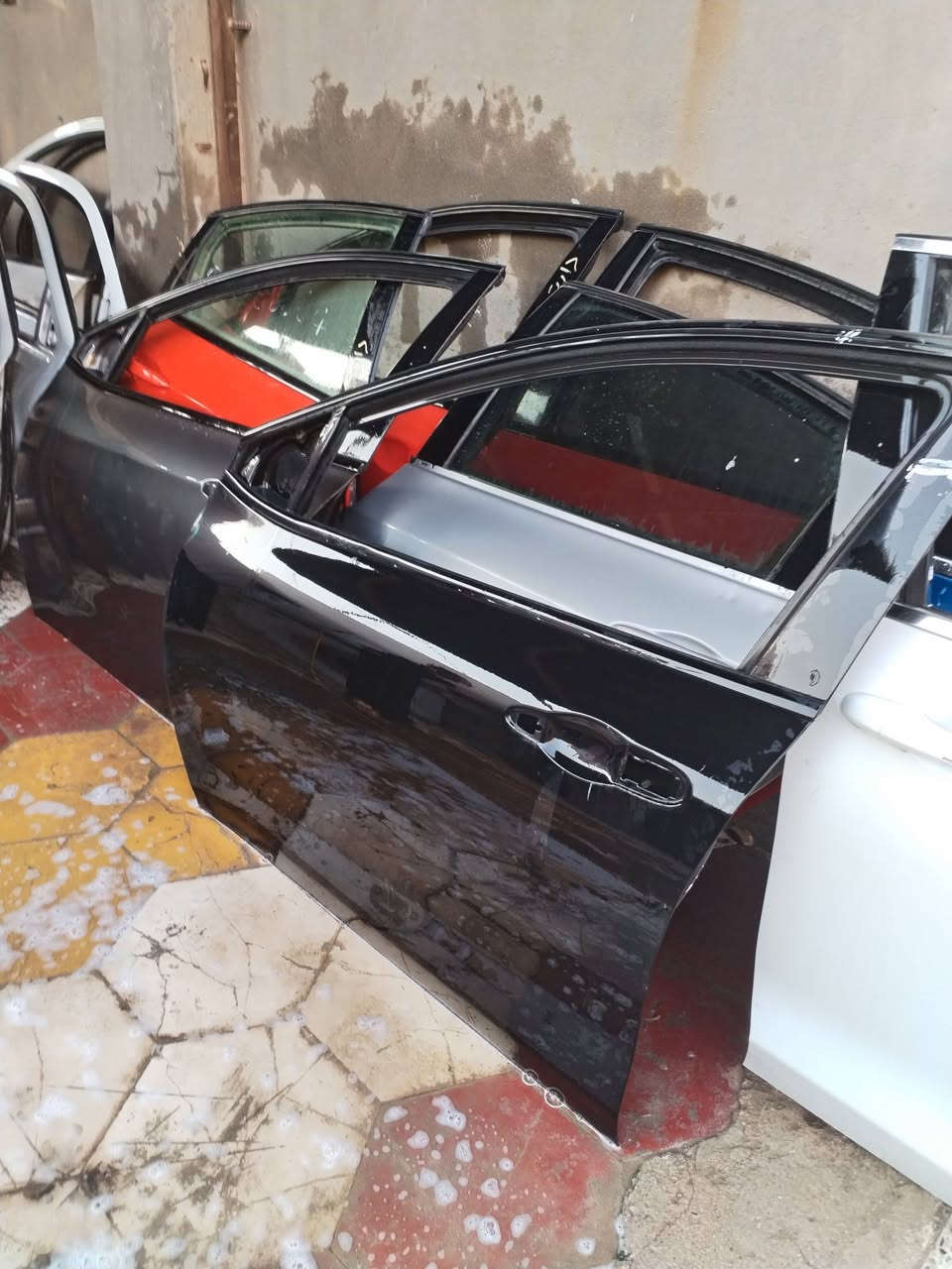 أبواب • مكاين • صناديگ