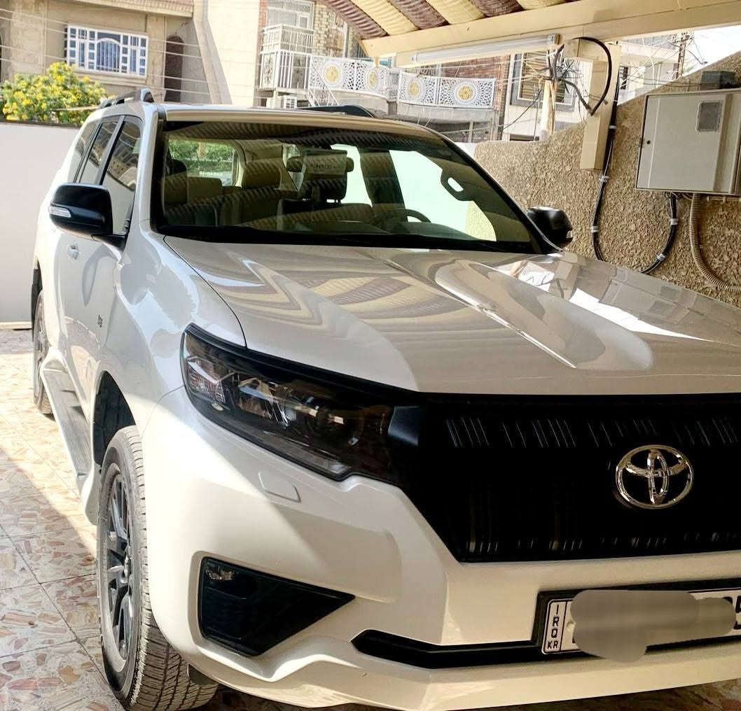 السلام عليكم...
تويوتا برادو خليجي مدنايت txs موديل 2023 رقم سليمانية السيارة جديدة بحالة الوكالة بيها بارد بسيط جدا  مكانها بغداد 
السعر / 438 $ 
الاتصال/ ***********
